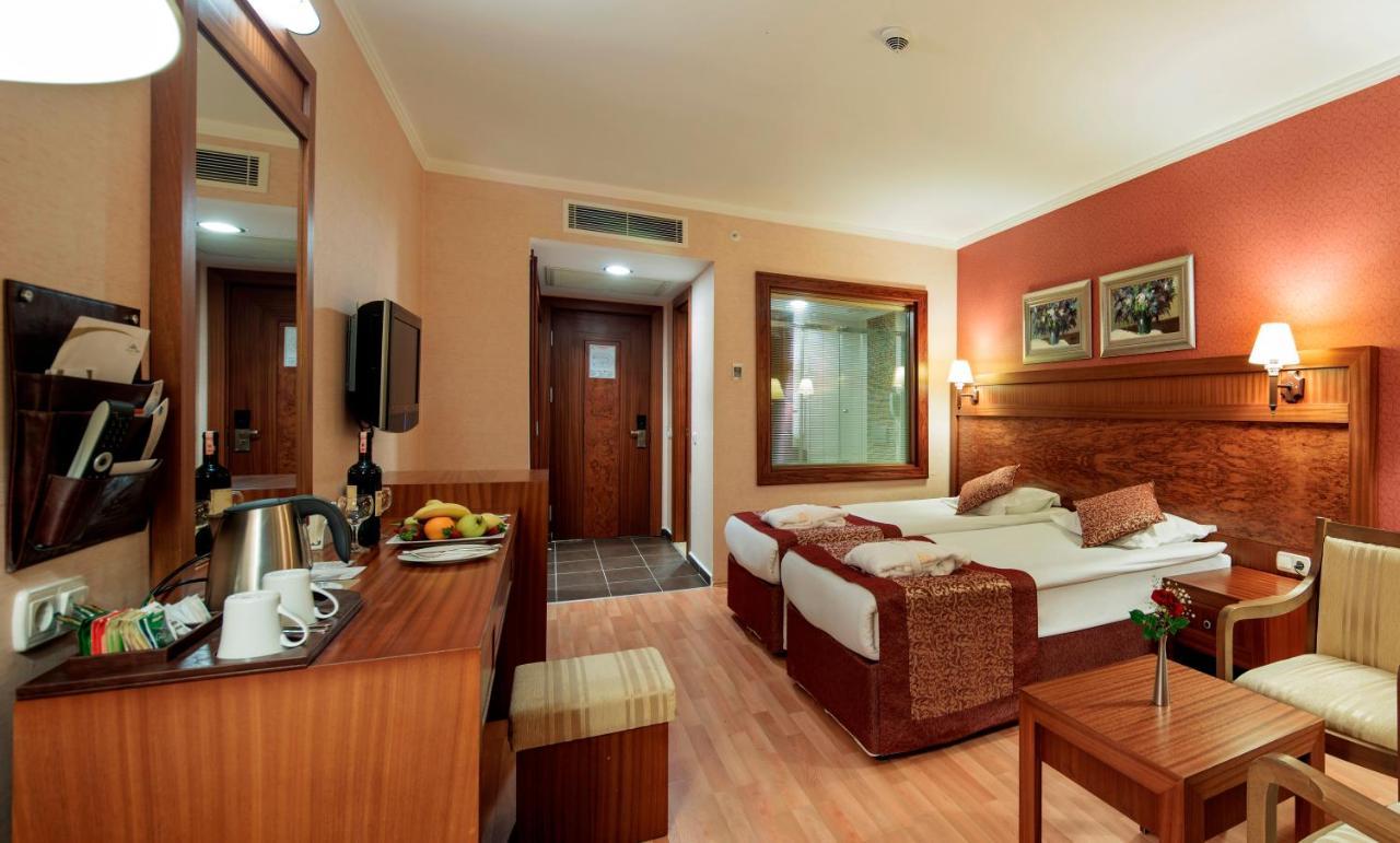 Alba Royal Hotel (Adults Only) Side Phòng bức ảnh