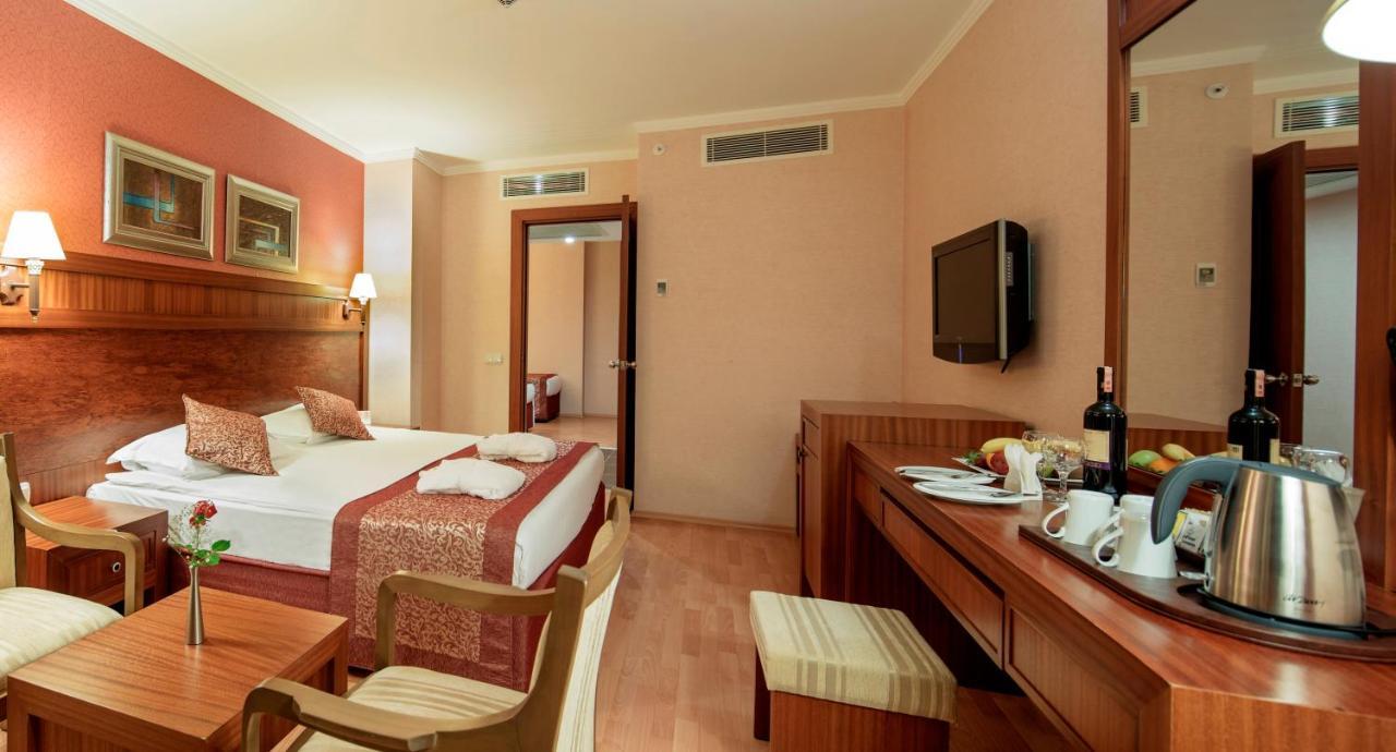 Alba Royal Hotel (Adults Only) Side Phòng bức ảnh
