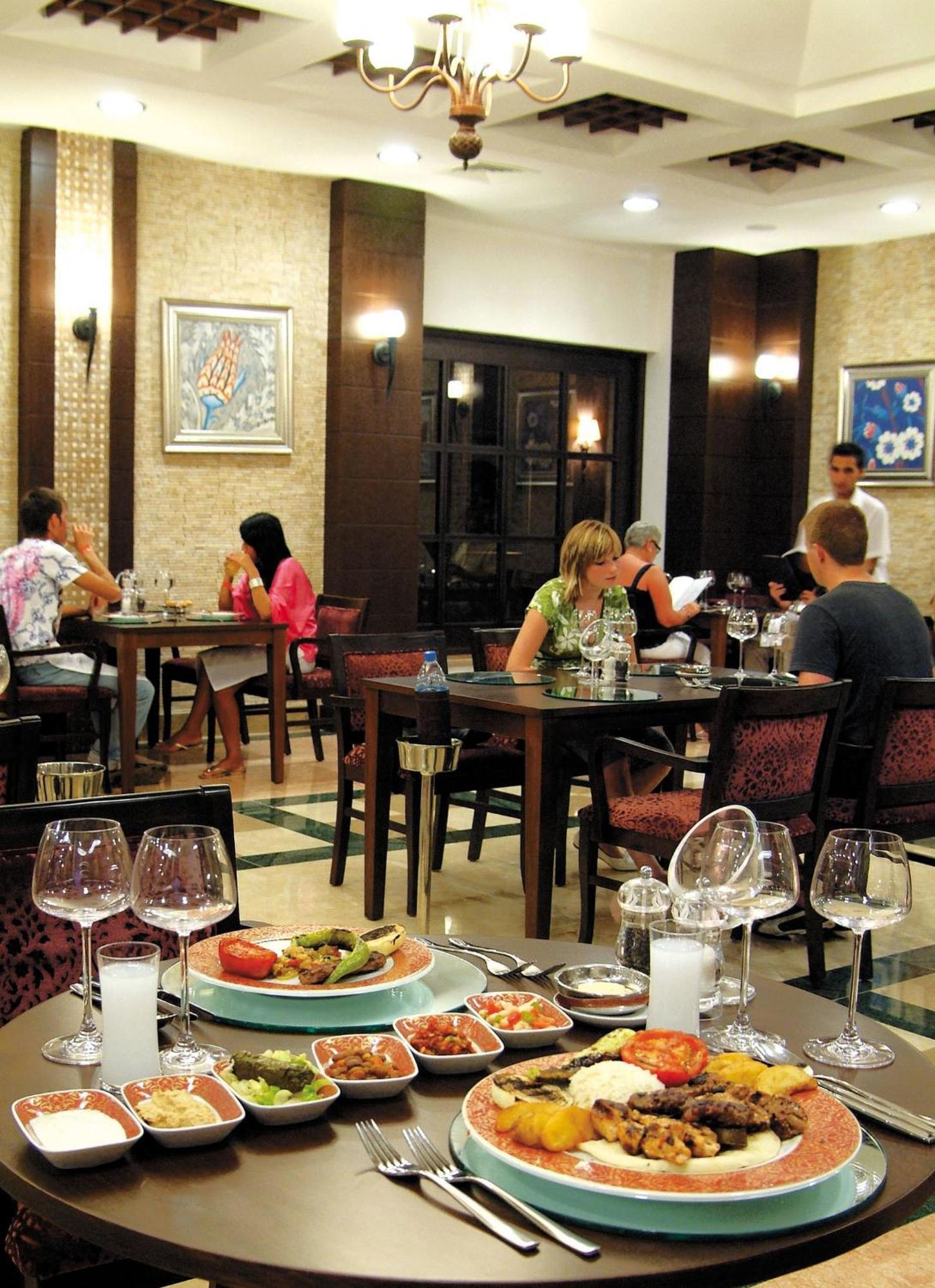 Alba Royal Hotel (Adults Only) Side Ngoại thất bức ảnh